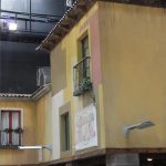 pintura y ambientación del Centro de Ocio Infantil Micropolix fachada calle con soportal
